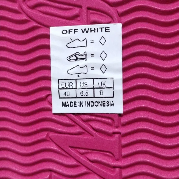 SOLD 💯 Auth Off White Flip Flops - Picture 6 of 6